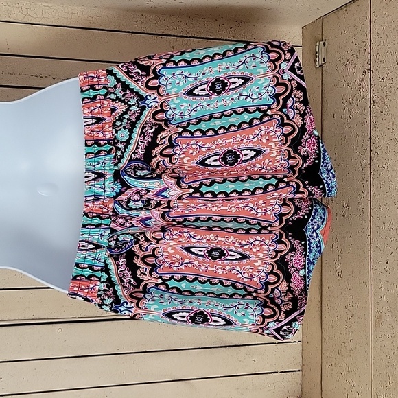 Flowy shorts - Picture 4 of 6